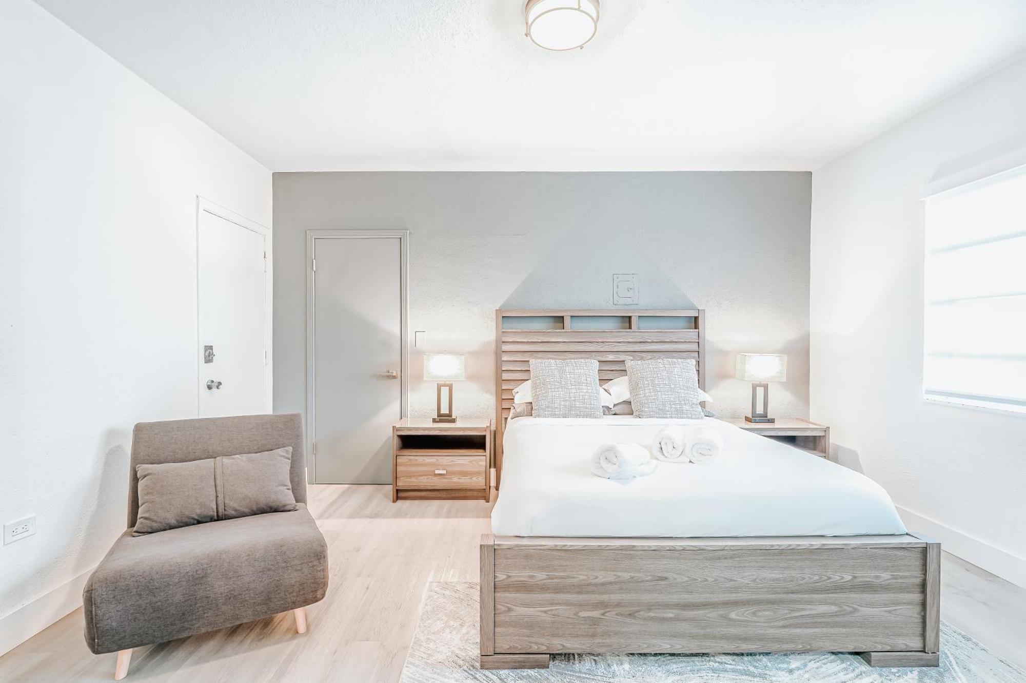 Praia Hotel Boutique & Apartments Маями Бийч Екстериор снимка